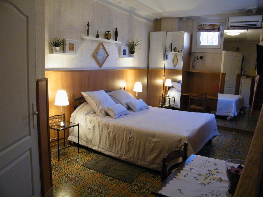 Chambres D'Hotes La Maison Sur Le Port Mèze Habitación foto